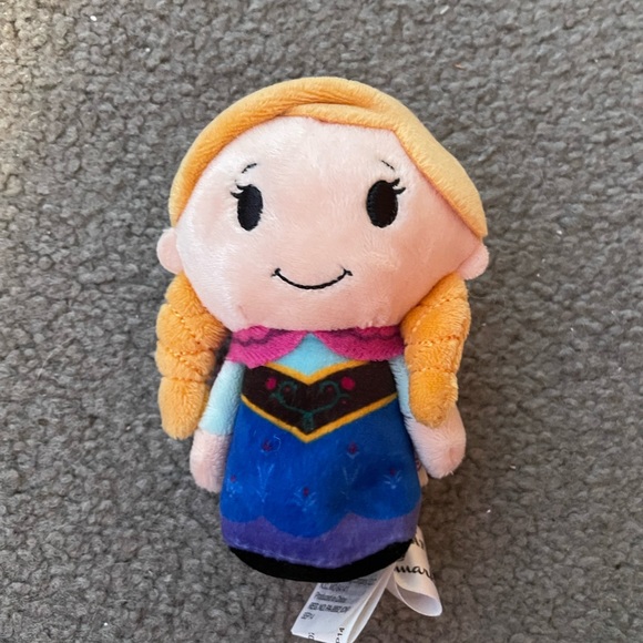 Anna and Rey Itty Bitties - Picture 3 of 4